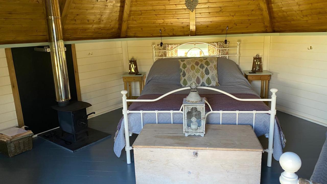 Skye Eco Bells Hotell Dunvegan  Exteriör bild