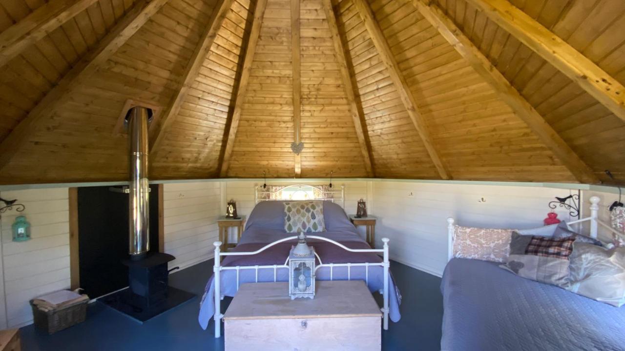 Skye Eco Bells Hotell Dunvegan  Exteriör bild