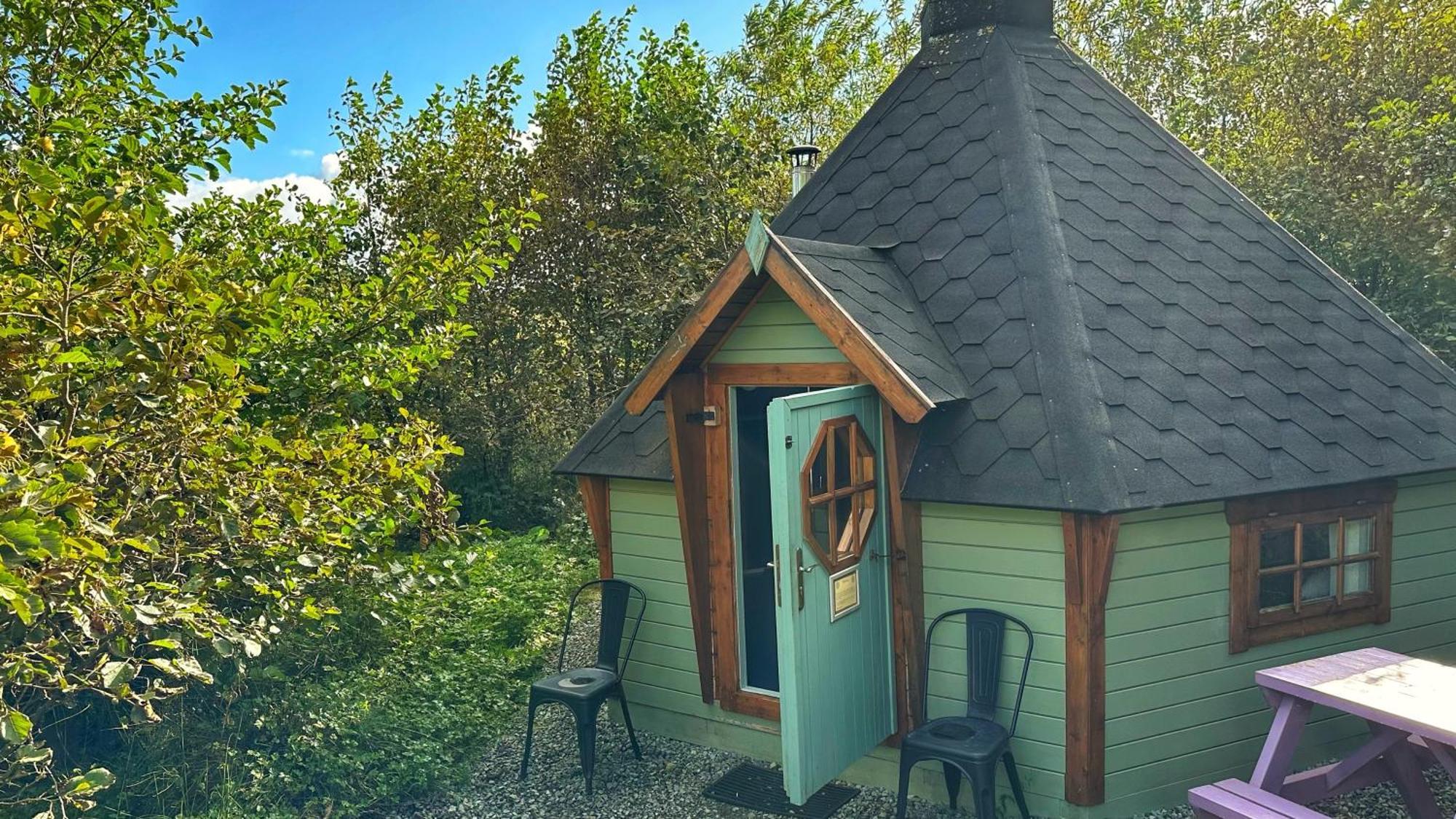 Skye Eco Bells Hotell Dunvegan  Exteriör bild