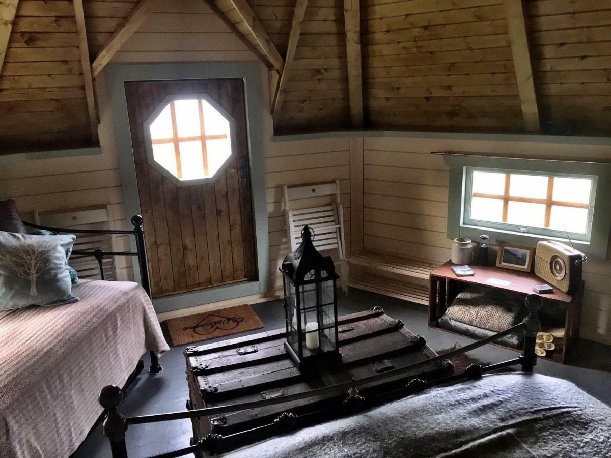 Skye Eco Bells Hotell Dunvegan  Exteriör bild